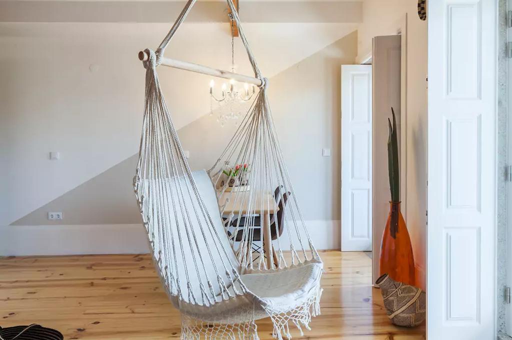 Boutique Rentals - Boho Chic Apartment Порто Екстериор снимка